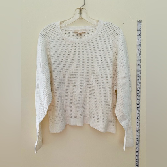 Michael Kors light weight sweater - Picture 2 of 6